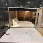 B.g Luxury Appartement *